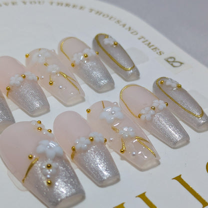 Silver valley flower - Press on Nails