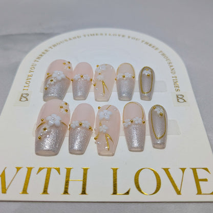 Silver valley flower - Press on Nails